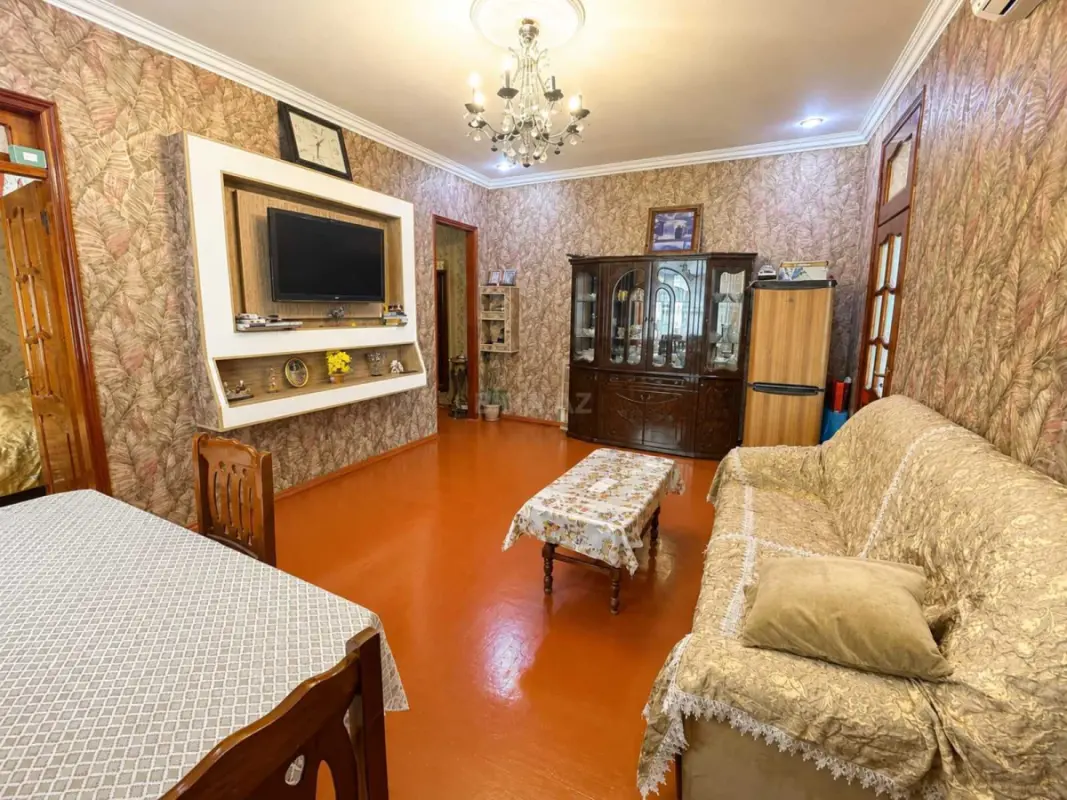 Satılır 2 otaqlı mənzil 35 m²