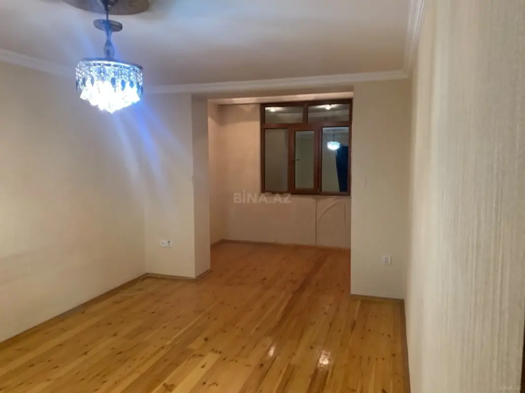 Satılır 3 otaqlı mənzil 70 m²