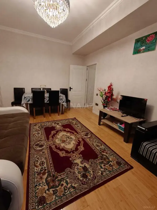 Satılır 2 otaqlı mənzil 62 m²