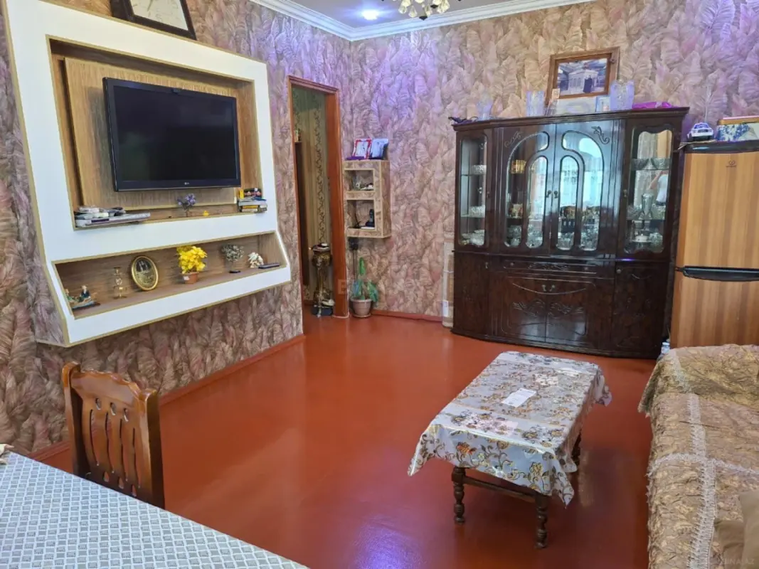 Satılır 2 otaqlı mənzil 45 m²