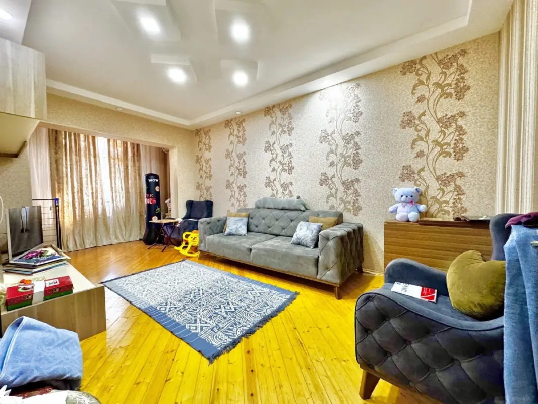 Satılır 3 otaqlı mənzil 85 m²