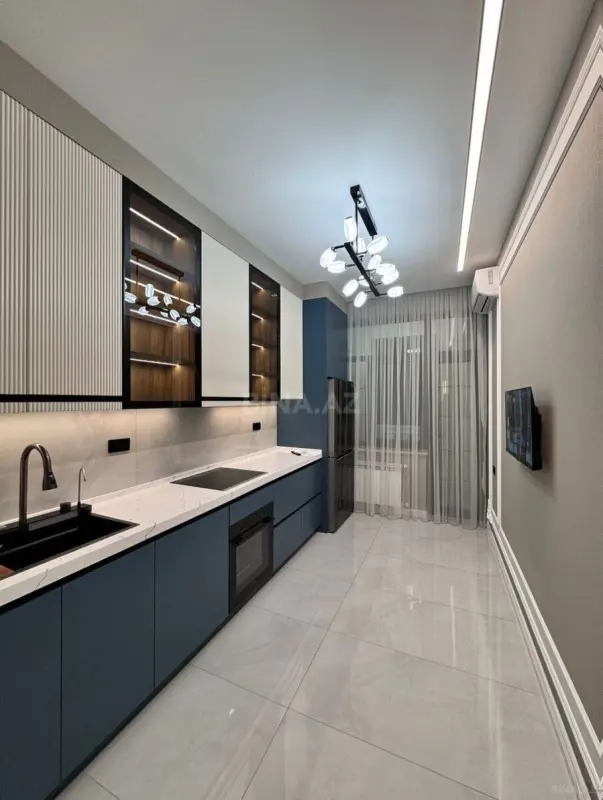 Satılır 2 otaqlı mənzil 86 m²
