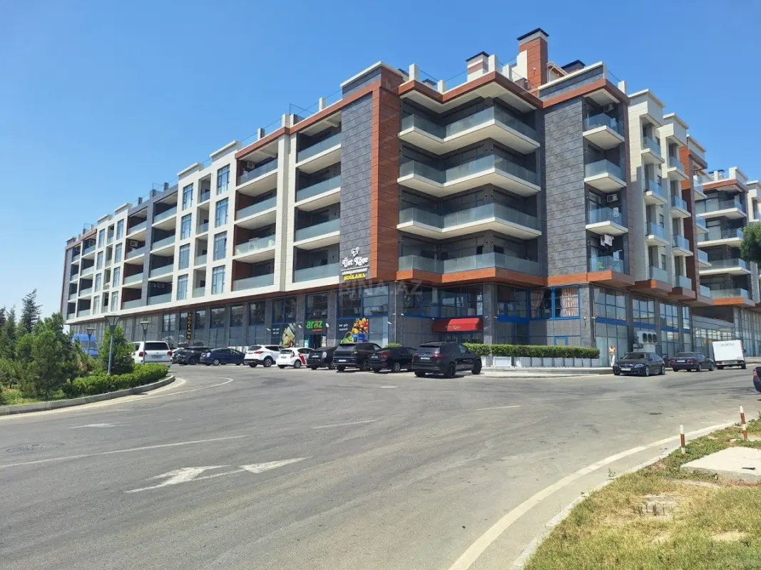 Satılır 2 otaqlı mənzil 100 m²
