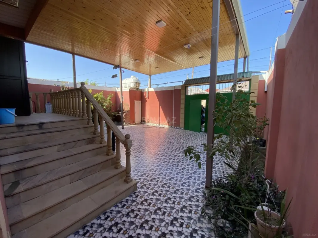Satılır 4 otaqlı həyət evi 110 m²
