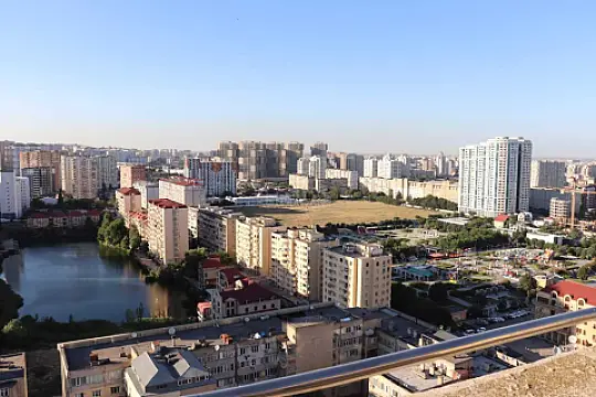 Kirayə verilir 3 otaqlı mənzil 134 m² — Bakı, İnşaatçılar 3 otaq 134.00 m²