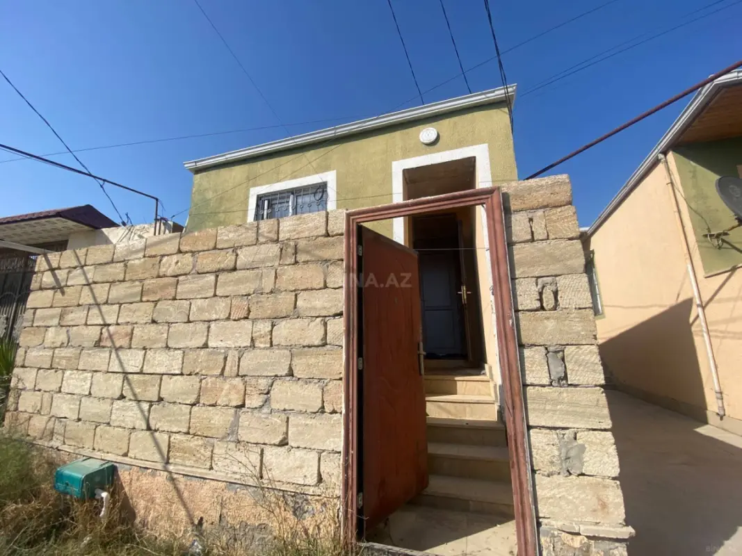 Satılır 1 otaqlı həyət evi 50 m²