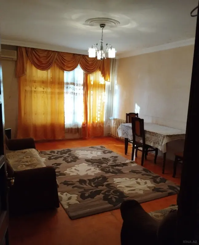 Satılır 2 otaqlı mənzil 50 m²