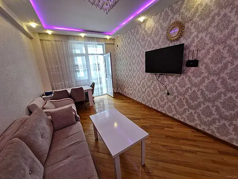 Kirayə verilir 2 otaqlı mənzil 70 m² — Bakı, Xətai 2 otaq 70.00 m²