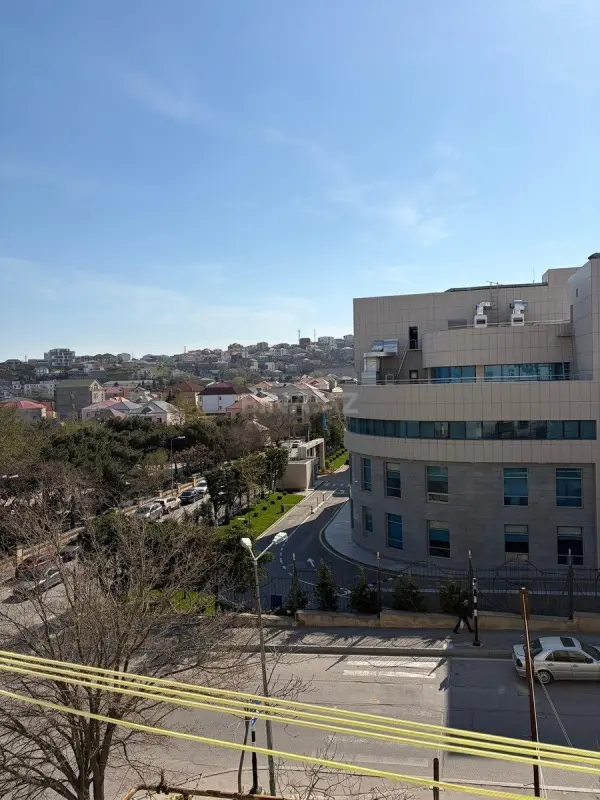 Satılır 2 otaqlı mənzil 63 m²