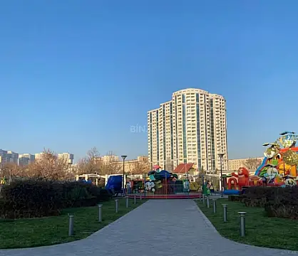 Kirayə verilir 3 otaqlı ofis 126 m² — Bakı, Yasamal 3 otaq 126.00 m²