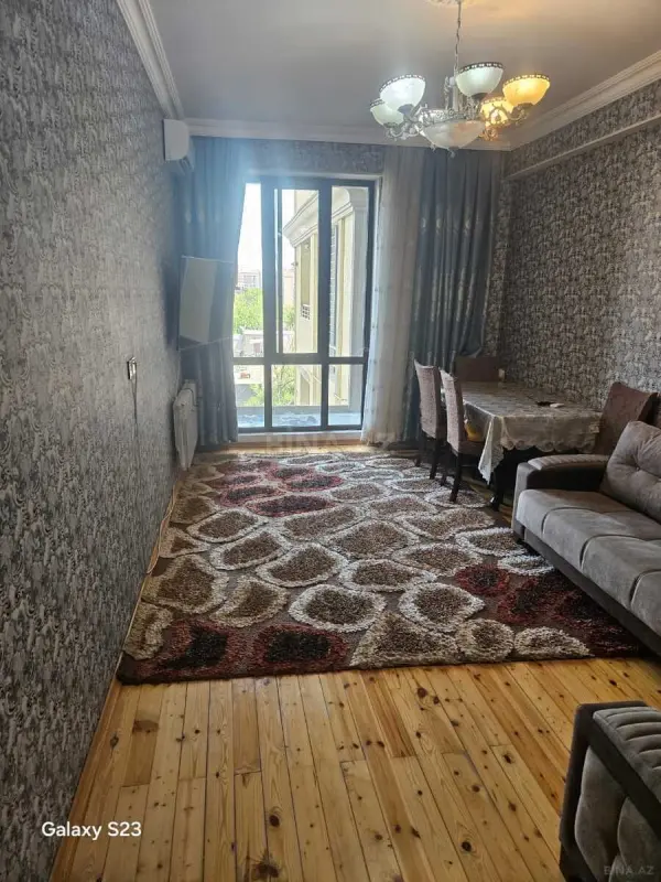 Satılır 2 otaqlı mənzil 85 m²