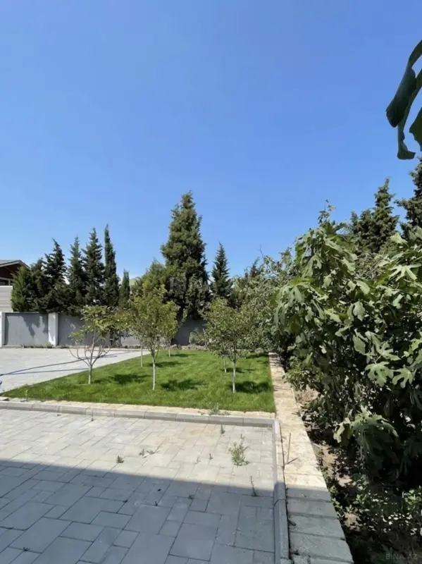 Satılır 5 otaqlı həyət evi 165 m²