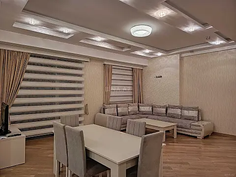 Kirayə verilir 3 otaqlı mənzil 150 m² — Bakı 3 otaq 150.00 m²
