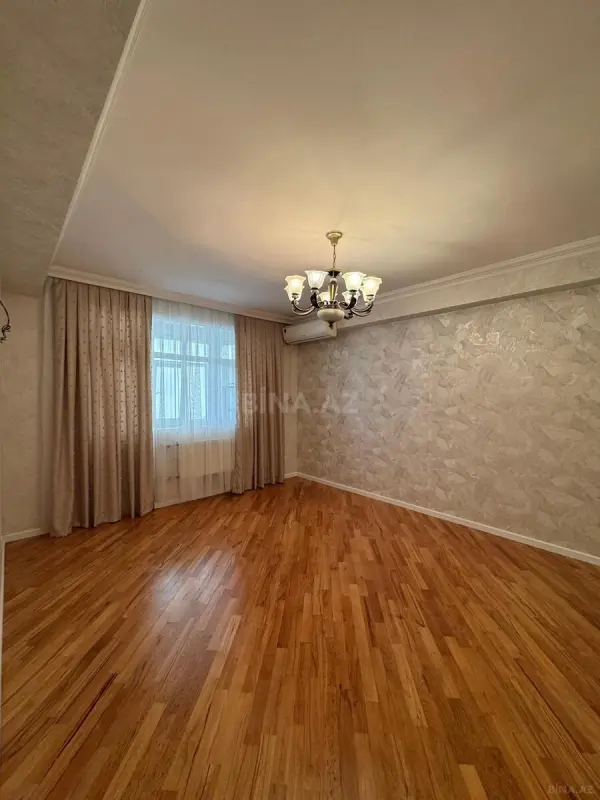 Satılır 2 otaqlı mənzil 57 m²