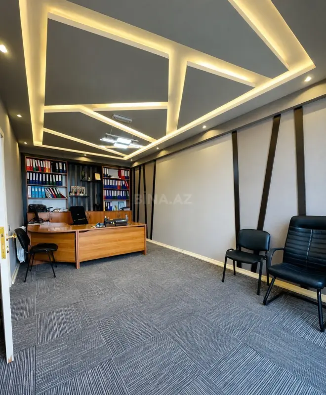 Satılır 4 otaqlı ofis 110 m²