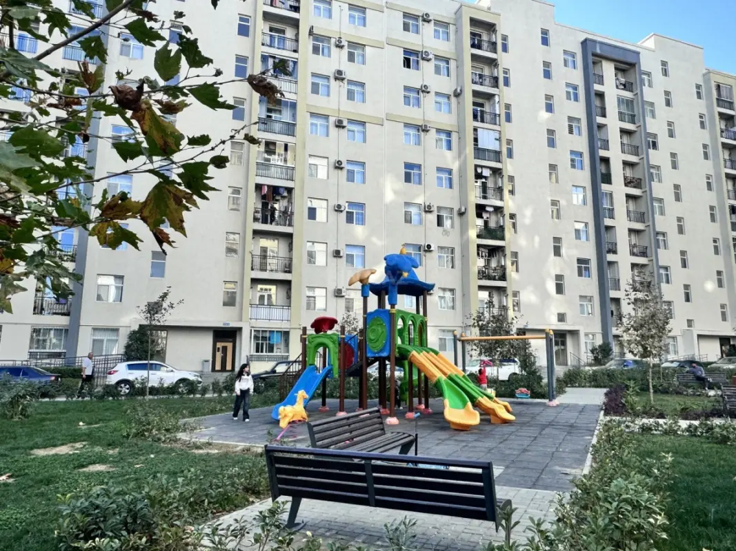 Kirayə verilir 2 otaqlı mənzil 42 m²