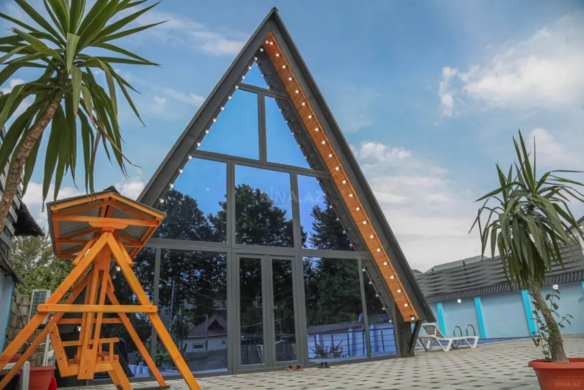 Satılır 4 otaqlı həyət evi 144 m²