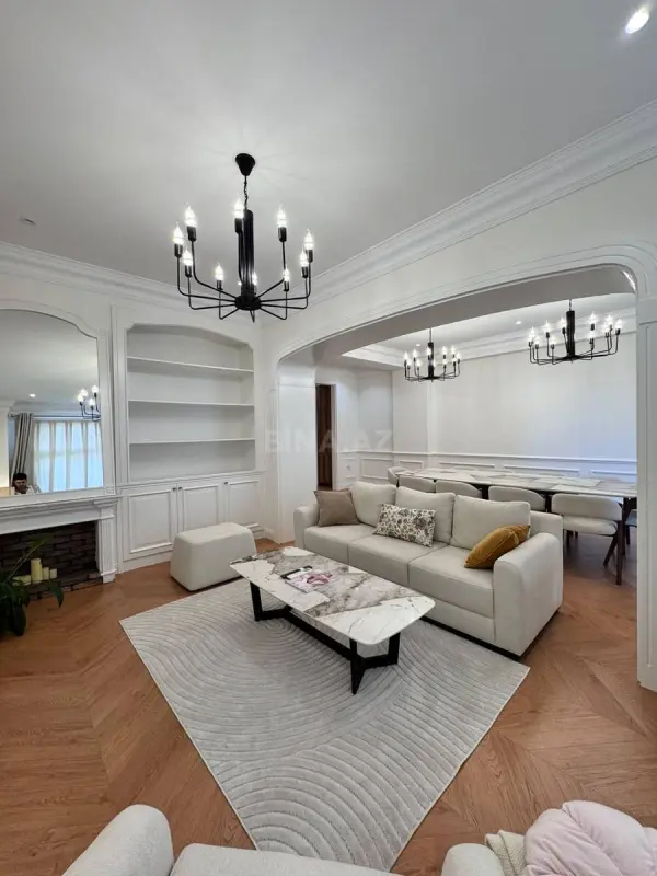 Satılır 2 otaqlı mənzil 100 m²