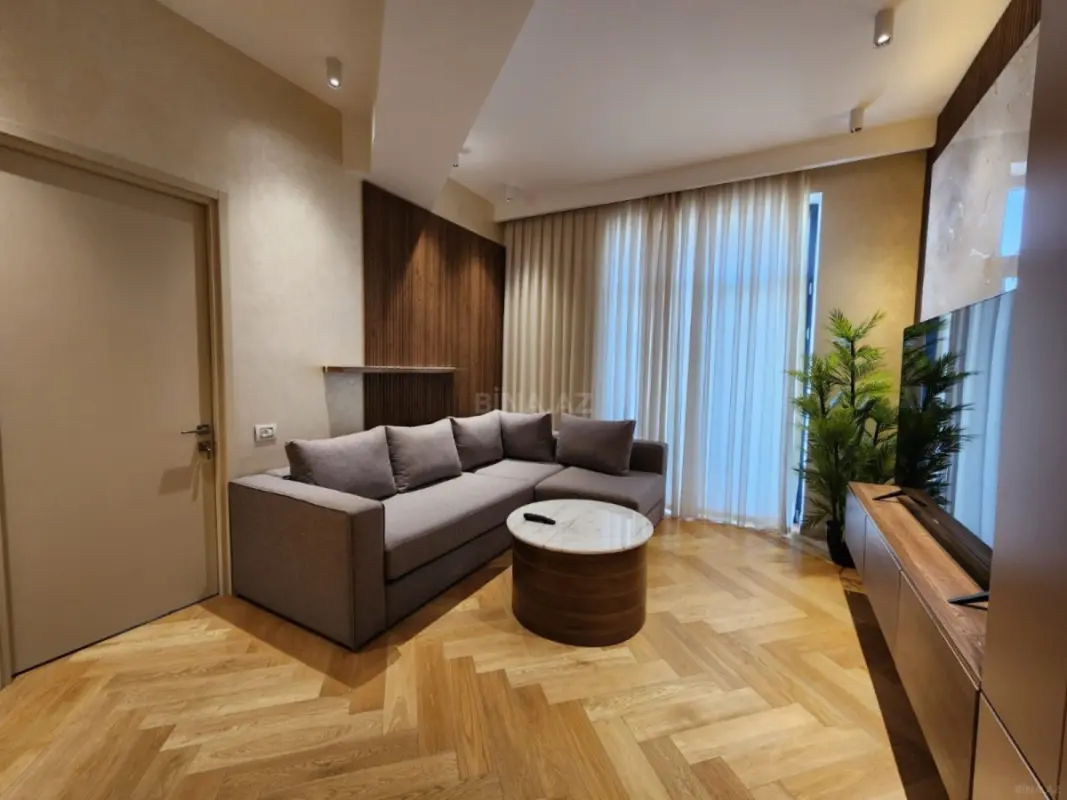 Kirayə verilir 3 otaqlı mənzil 100 m²