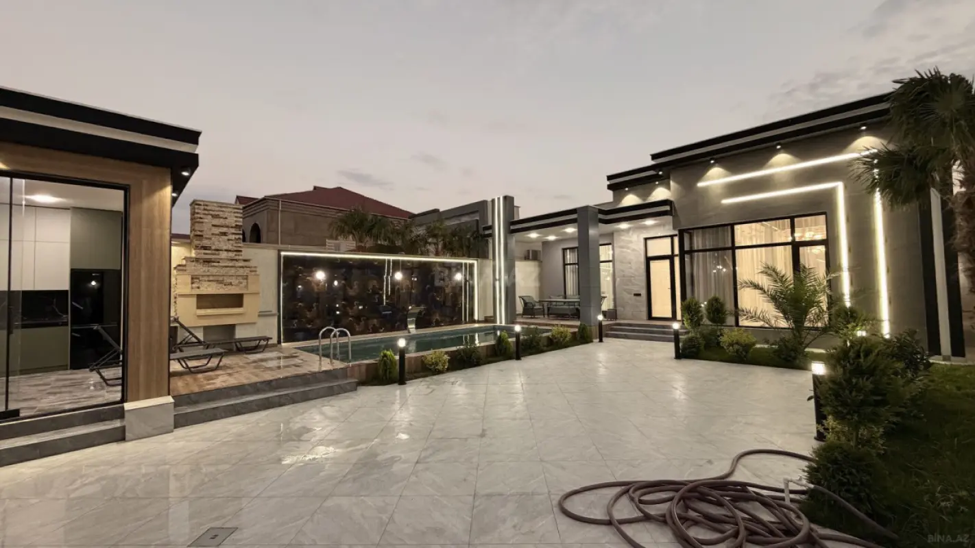 Satılır 4 otaqlı həyət evi 180 m²