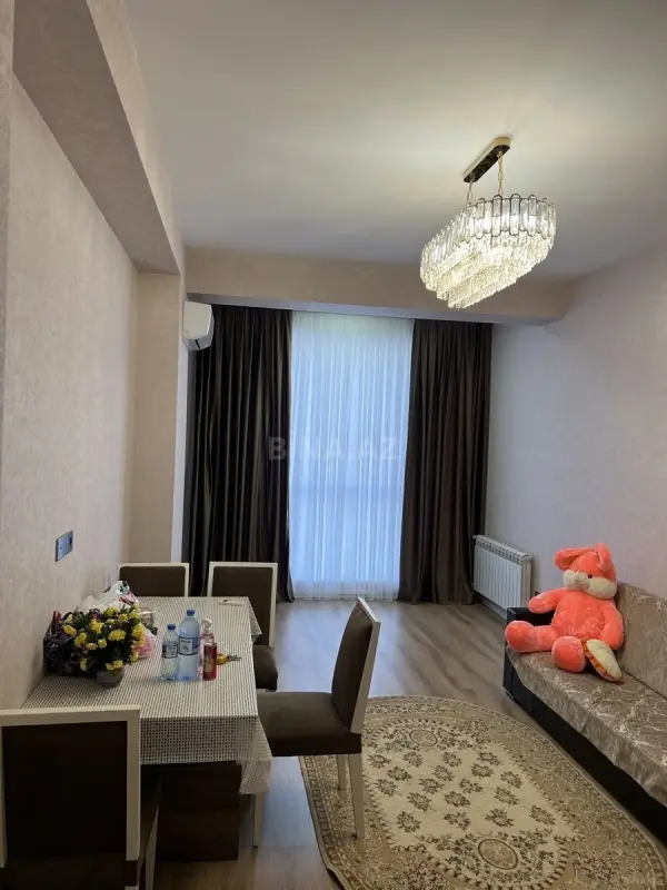 Satılır 2 otaqlı mənzil 64 m²