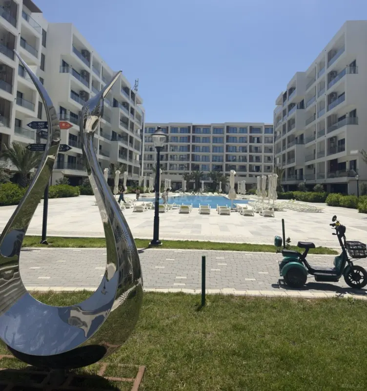 Satılır 1 otaqlı mənzil 60 m²