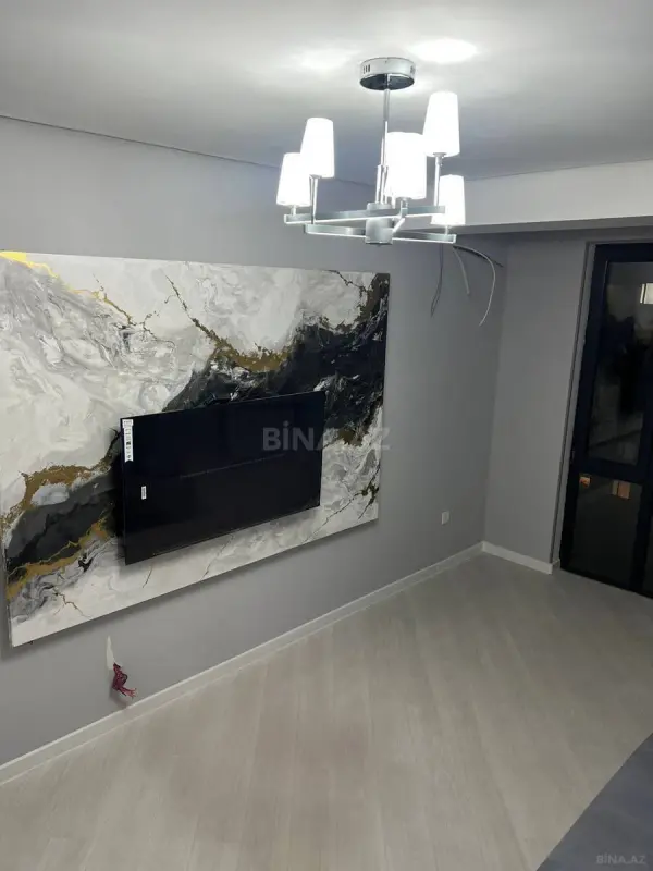 Satılır 2 otaqlı mənzil 70.9 m²