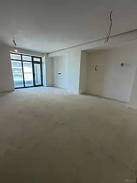 Satılır 4 otaqlı mənzil 178 m² — Bakı 4 otaq 178.00 m²