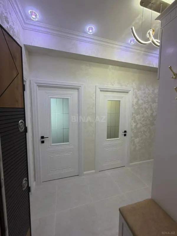 Satılır 2 otaqlı mənzil 55 m²