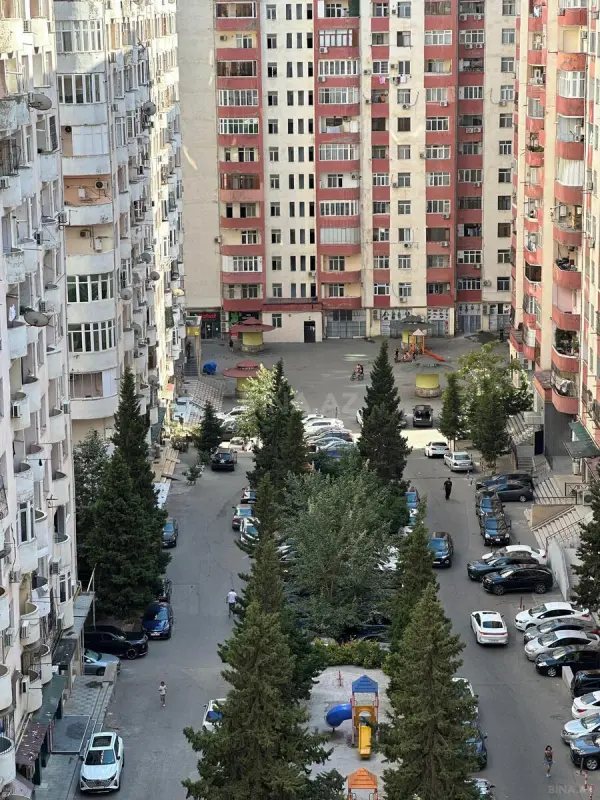 Satılır 3 otaqlı mənzil 114 m²