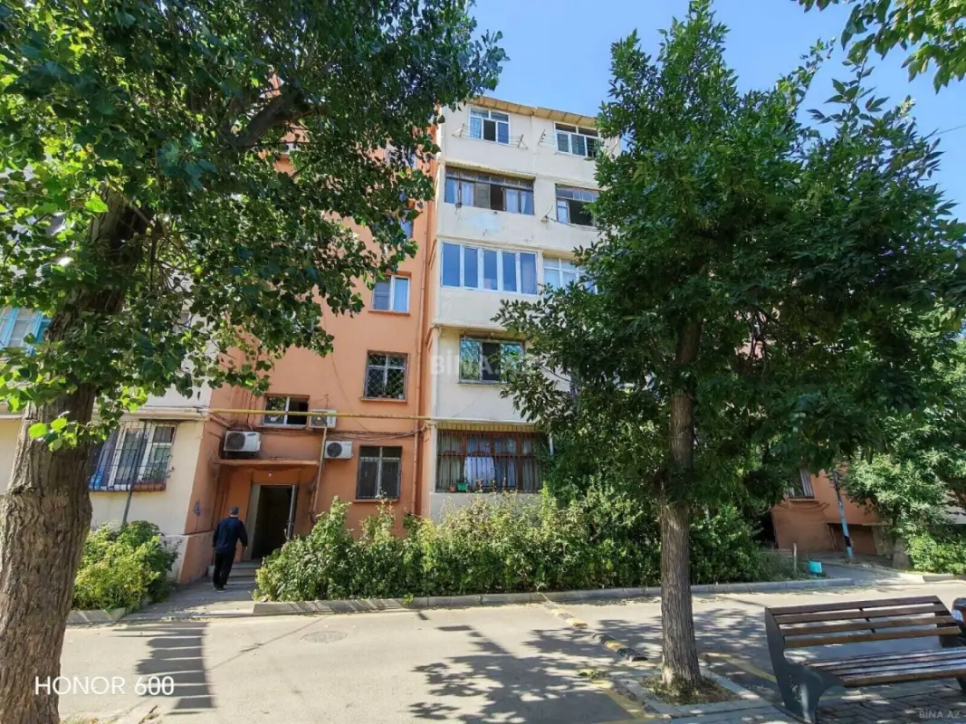 Satılır 3 otaqlı mənzil 58 m²