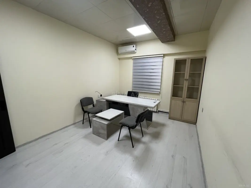 Kirayə verilir 2 otaqlı ofis 35 m²