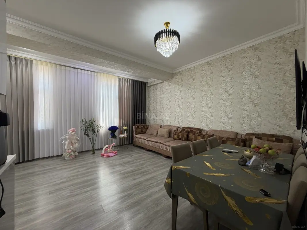 Satılır 3 otaqlı mənzil 77 m²