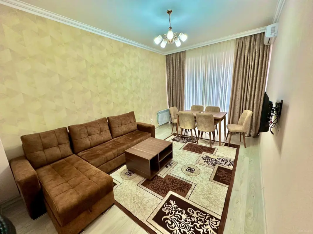 Kirayə verilir 2 otaqlı mənzil 60 m²