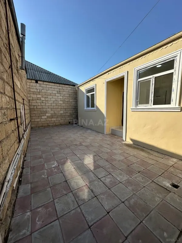 Satılır 2 otaqlı həyət evi 70 m²