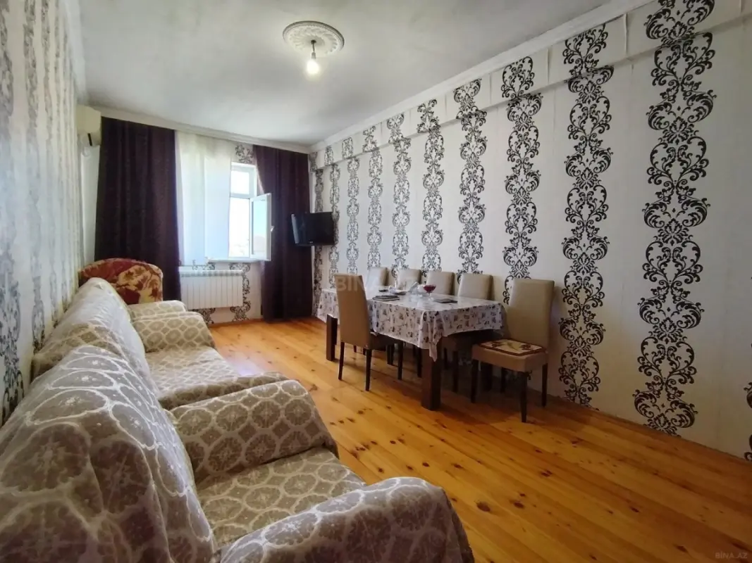 Satılır 3 otaqlı mənzil 76.3 m²