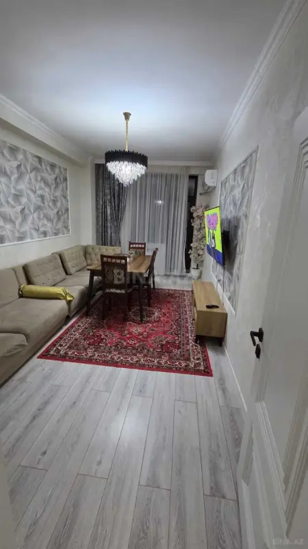 Satılır 2 otaqlı mənzil 71 m²