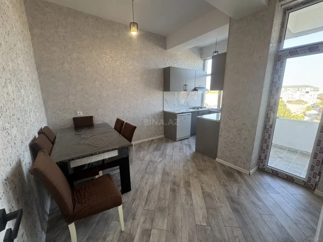 Kirayə verilir 2 otaqlı mənzil 45 m²