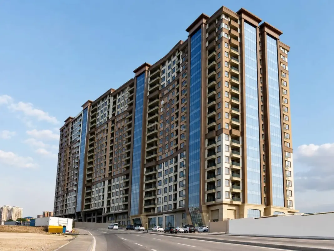 Satılır 3 otaqlı mənzil 140 m²