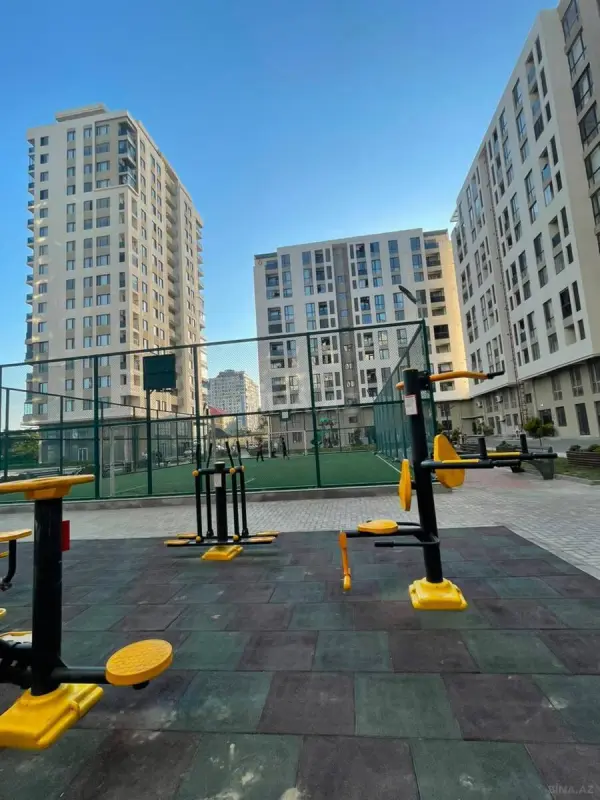 Satılır 2 otaqlı mənzil 80 m²