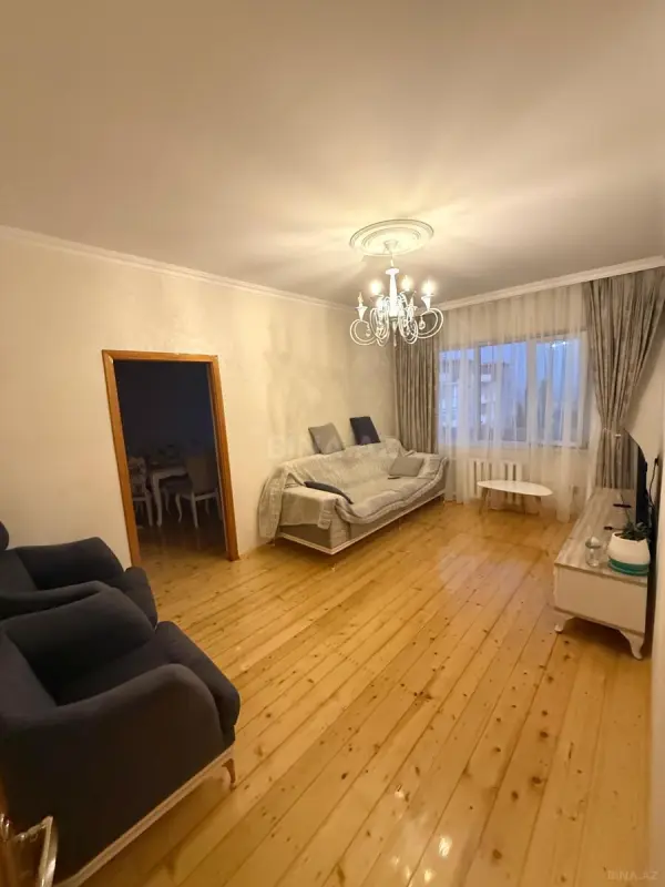 Satılır 5 otaqlı mənzil 115 m²