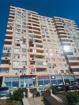 Satılır 2 otaqlı mənzil 80 m² — Bakı, Həzi Aslanov qəs. 2 otaq 80.00 m²