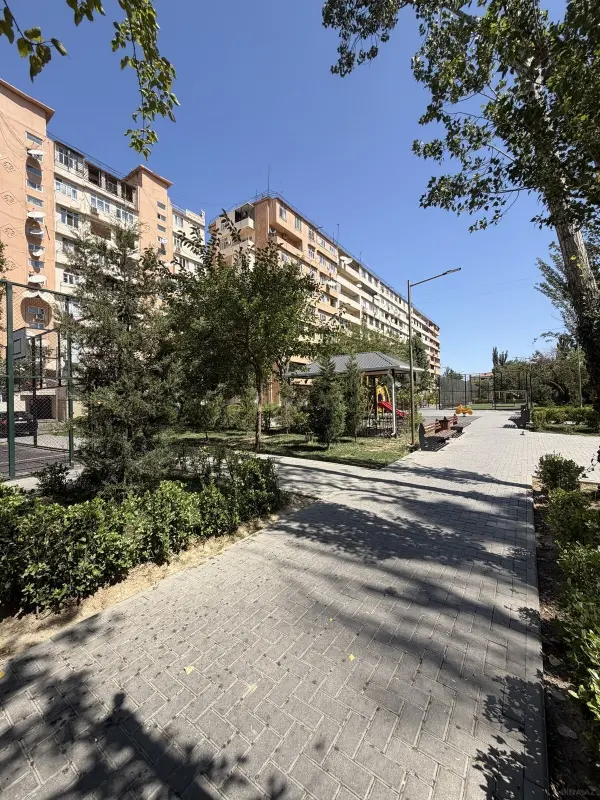Satılır 3 otaqlı mənzil 60 m²