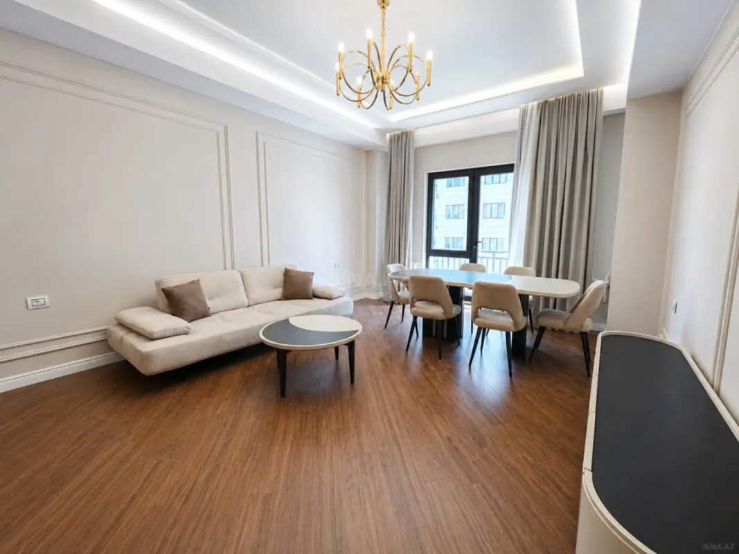 Kirayə verilir 3 otaqlı mənzil 113 m²