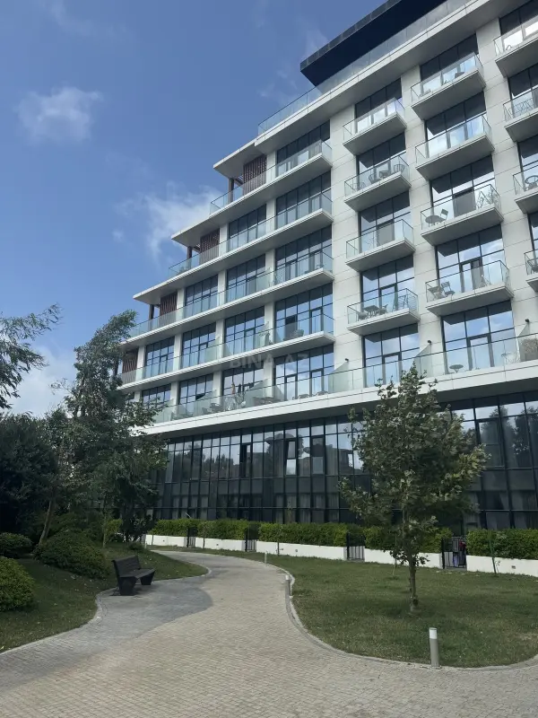 Satılır 2 otaqlı mənzil 56 m²