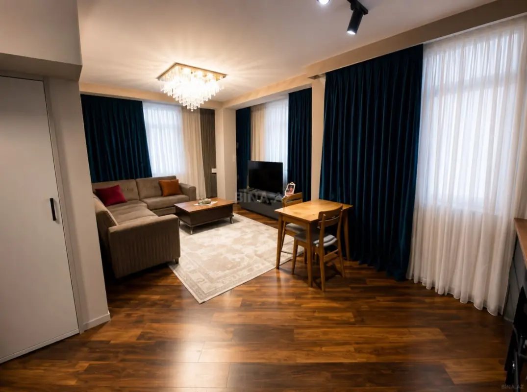 Satılır 2 otaqlı mənzil 55 m²