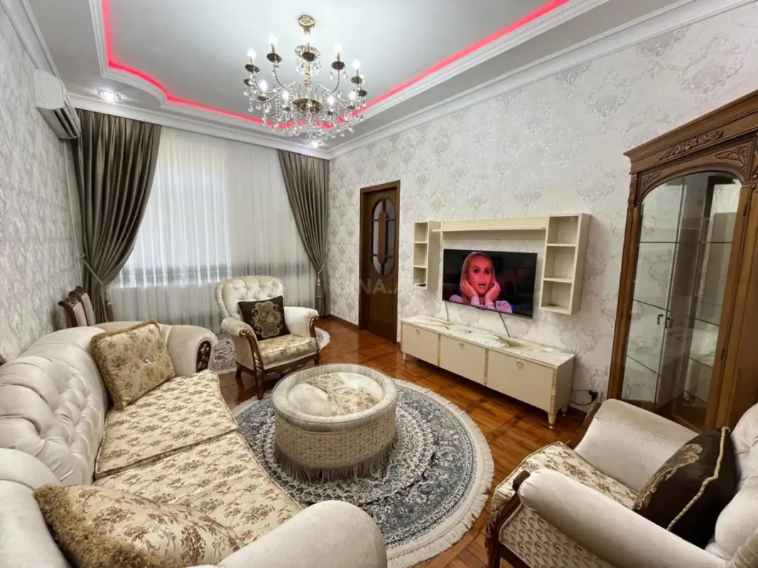 Satılır 3 otaqlı mənzil 72 m²