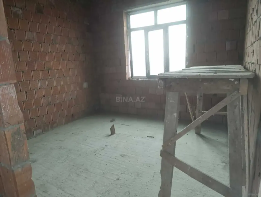 Satılır 2 otaqlı mənzil 70 m²