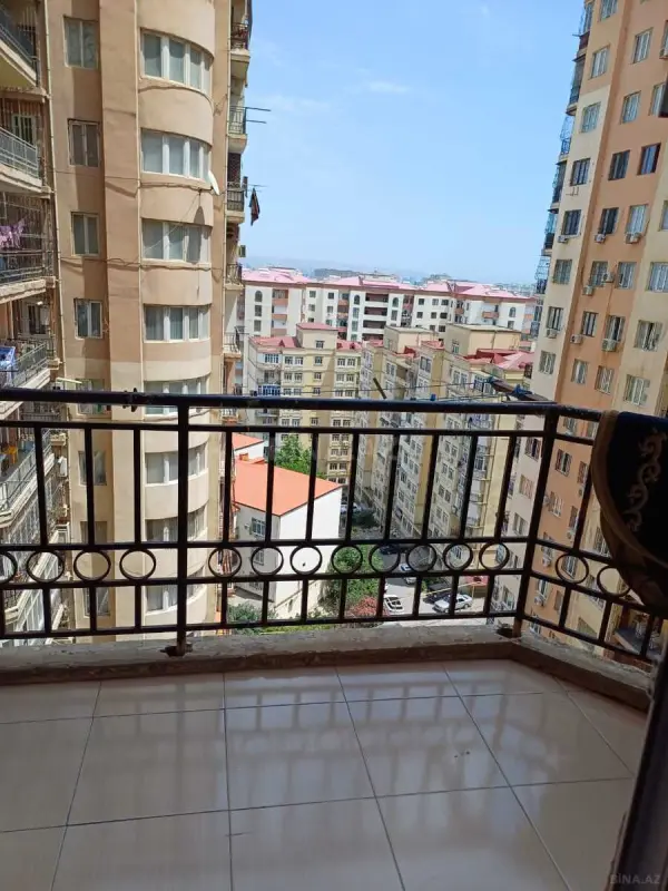 Satılır 3 otaqlı mənzil 73 m²