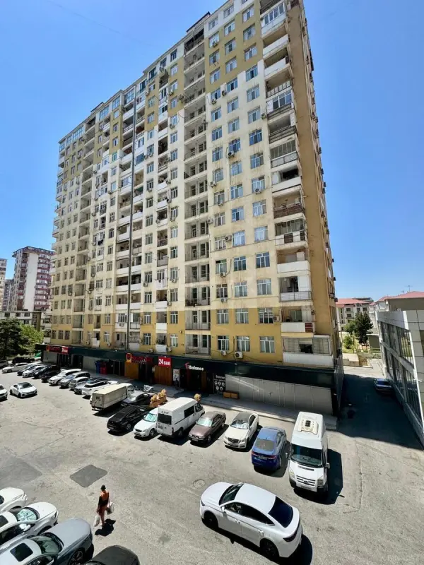 Satılır 3 otaqlı mənzil 88 m²